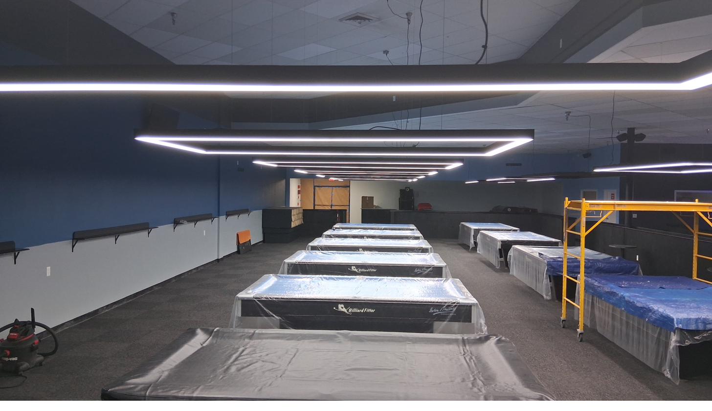 Fat Cats table room during setup